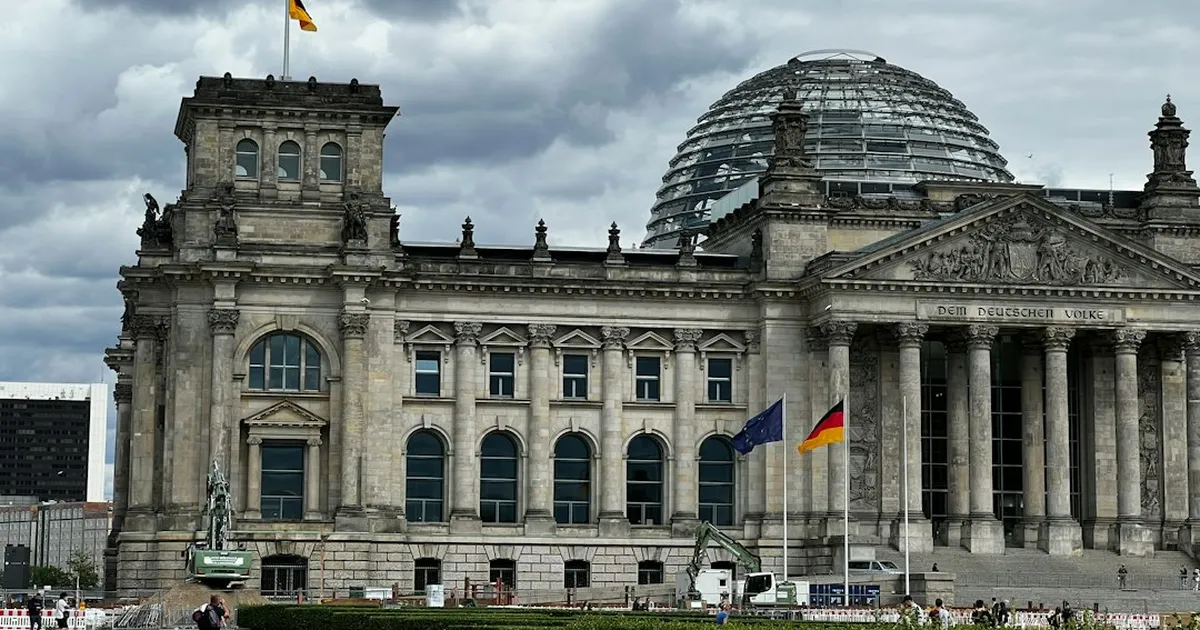 Berliner Wahl: Linke und CDU im Finale Kopf an Kopf